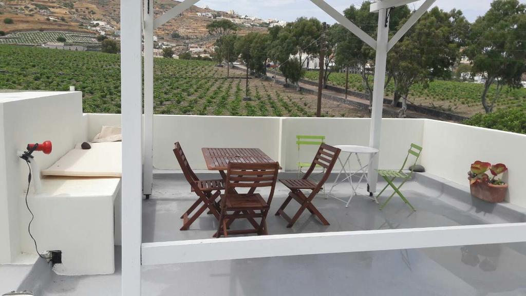Cosy In Santorini Exo Gonia