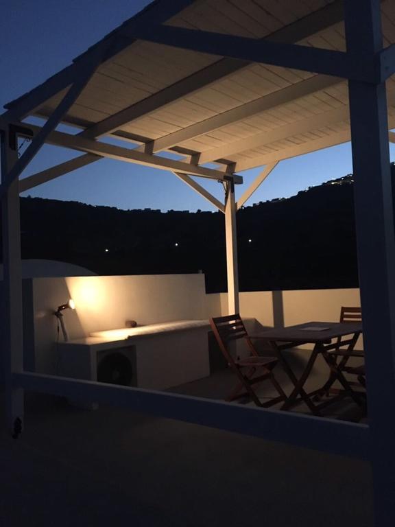 Cosy In Santorini Apartment Exo Gonia